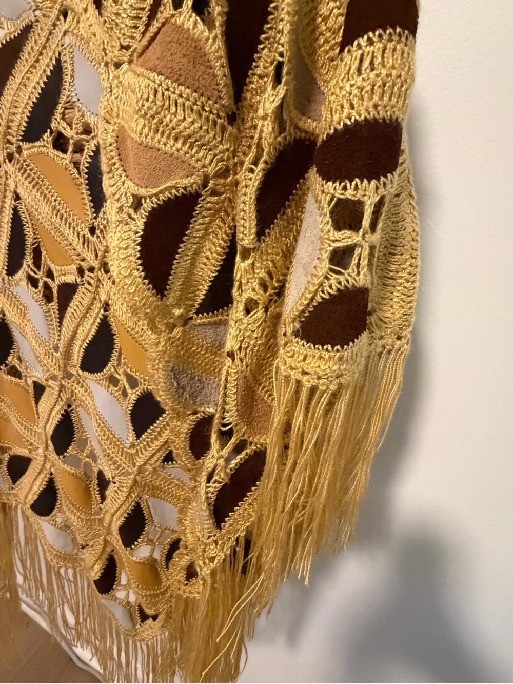 Vintage Handmade Fringe Poncho Shawl Genuine Suede & Leather Boho Western - Picture 4 of 6